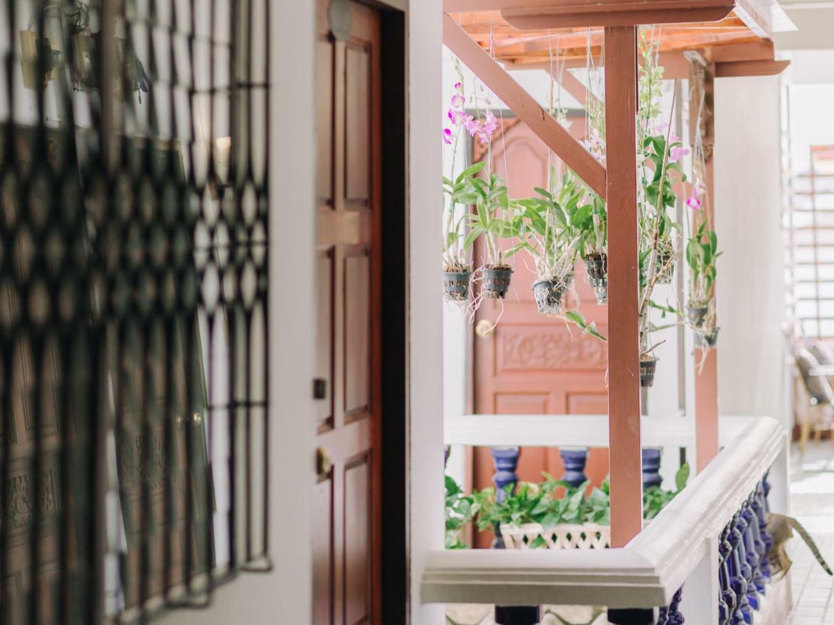 Rendezvous Oldtown Chiangmai Chiang Mai Exterior foto